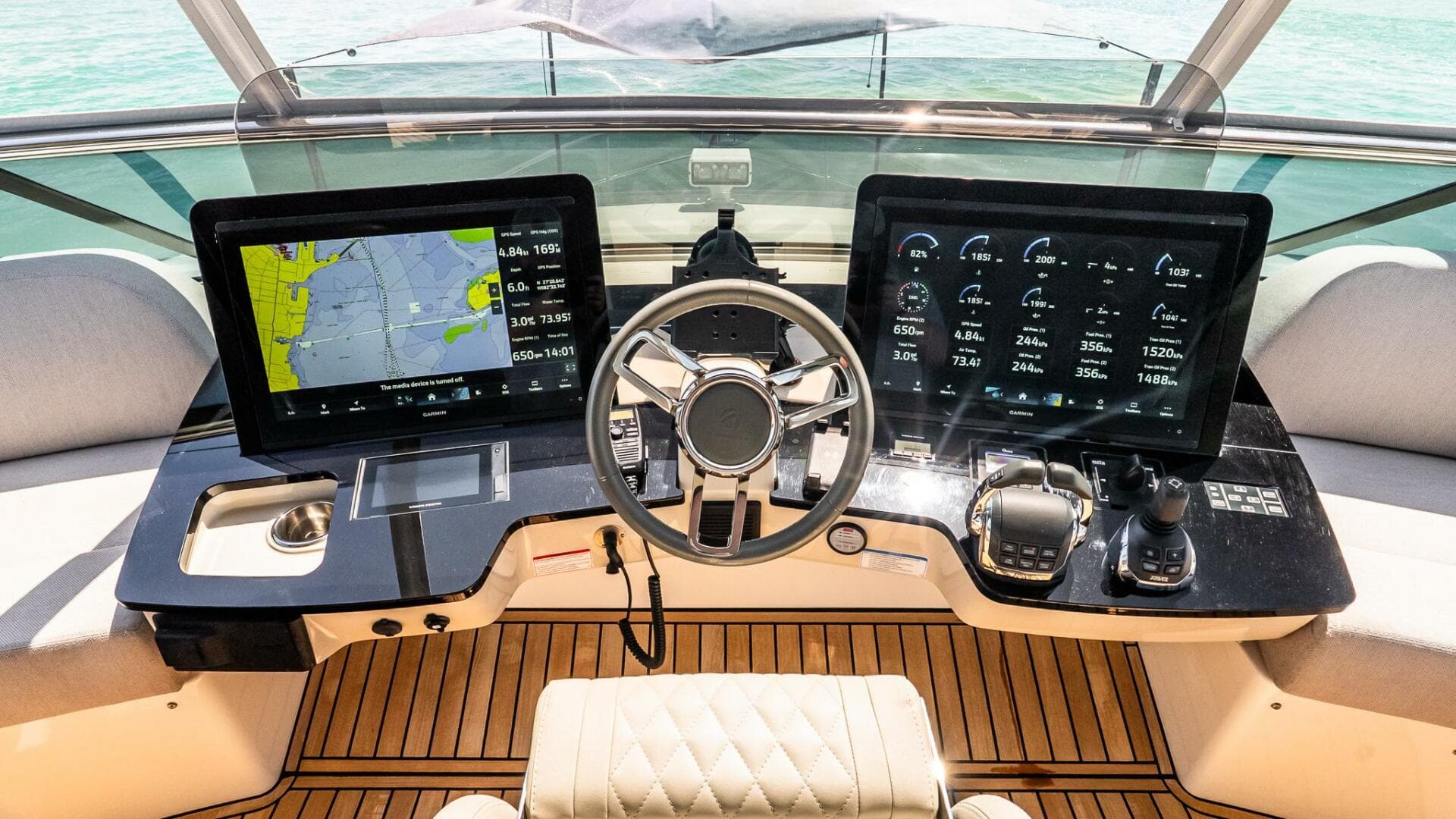 2022 Absolute 64 Navetta — photo 49