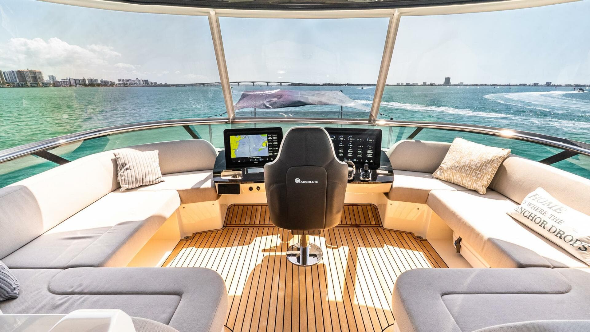2022 Absolute 64 Navetta — photo 48