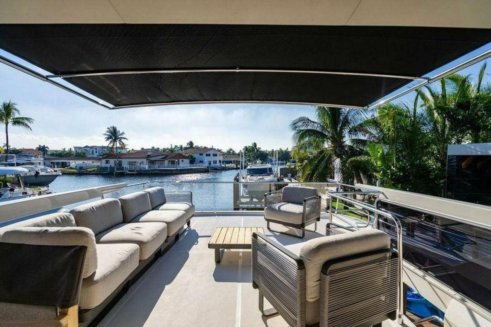 2022 Absolute 64 Navetta — photo 24