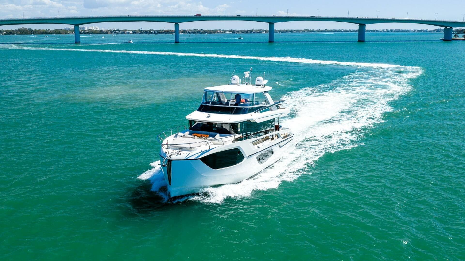 2022 Absolute 64 Navetta — photo 20