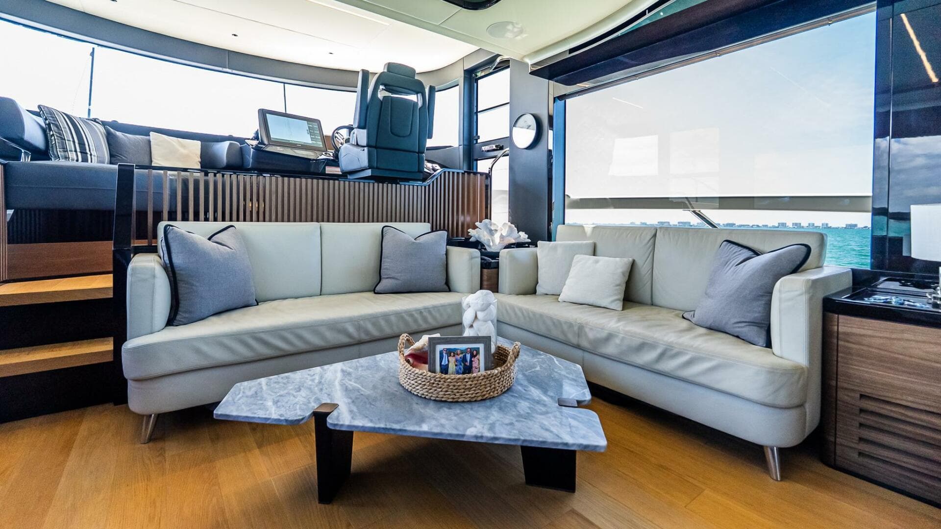 2022 Absolute 64 Navetta — photo 73