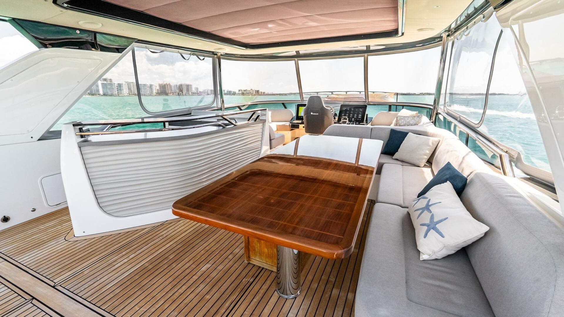 2022 Absolute 64 Navetta — photo 41