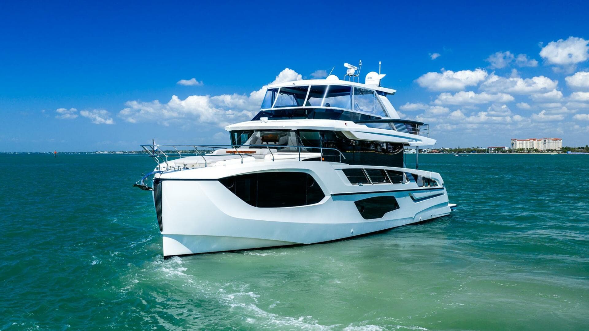 2022 Absolute 64 Navetta — photo 16