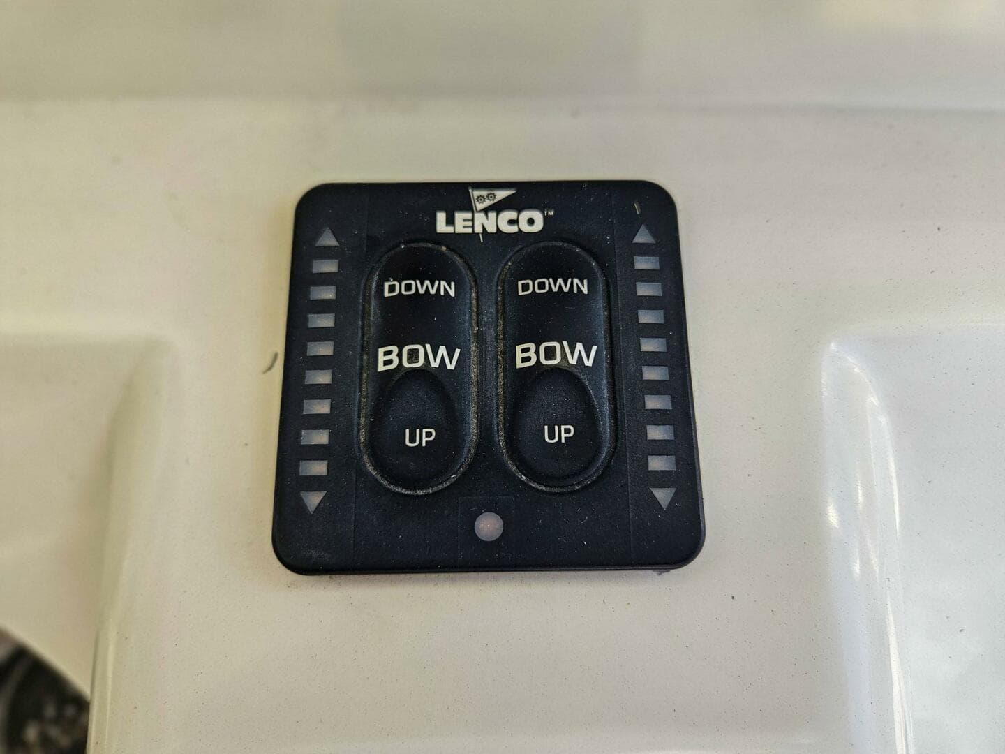 2013 Sailfish 290 CC — photo 16