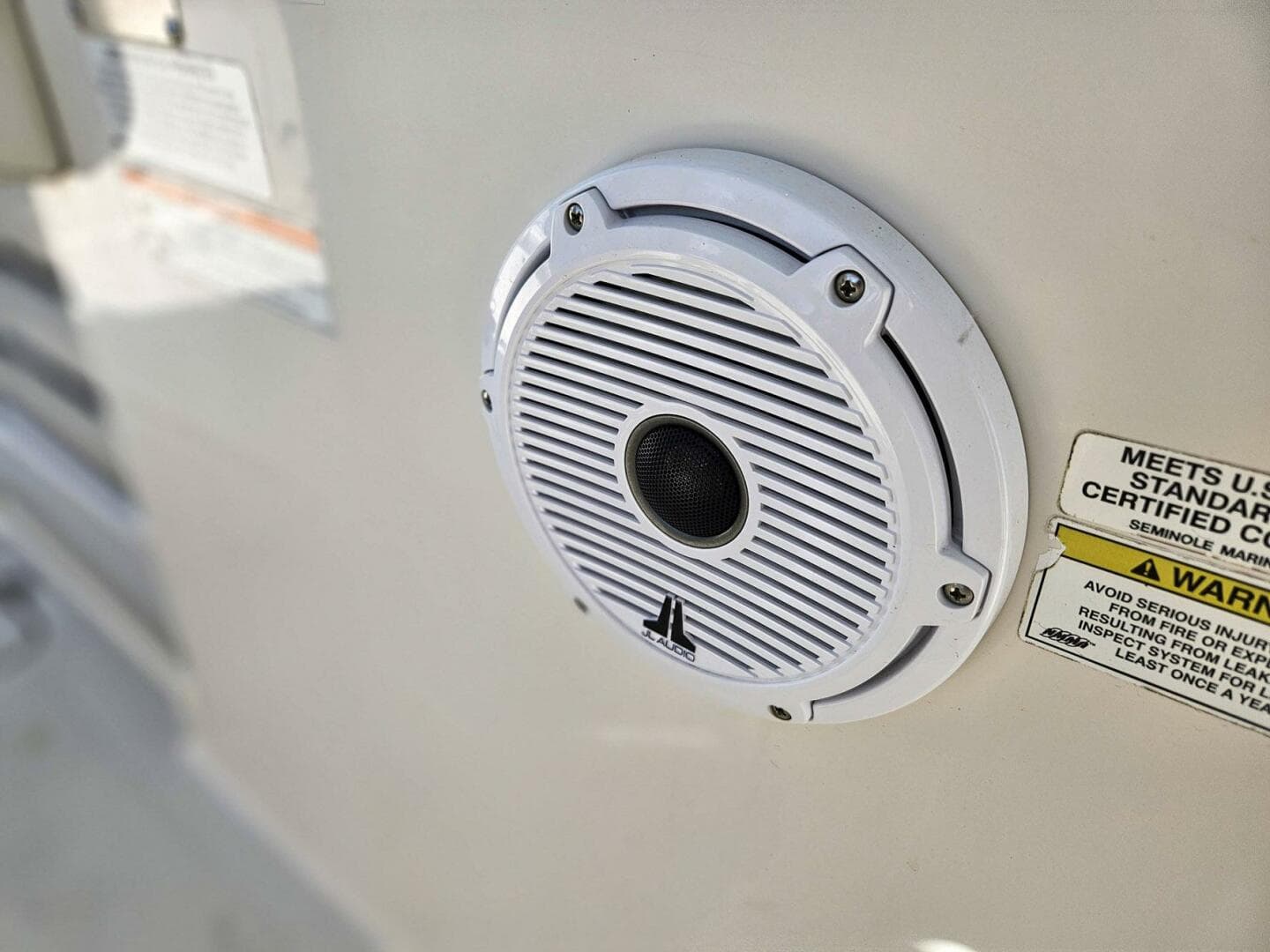 2013 Sailfish 290 CC — photo 5