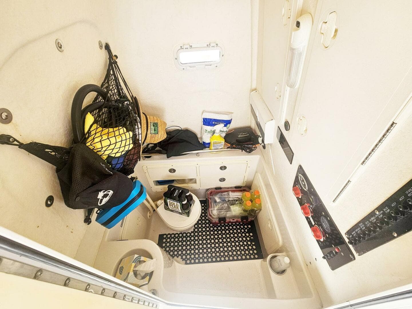 2013 Sailfish 290 CC — photo 9