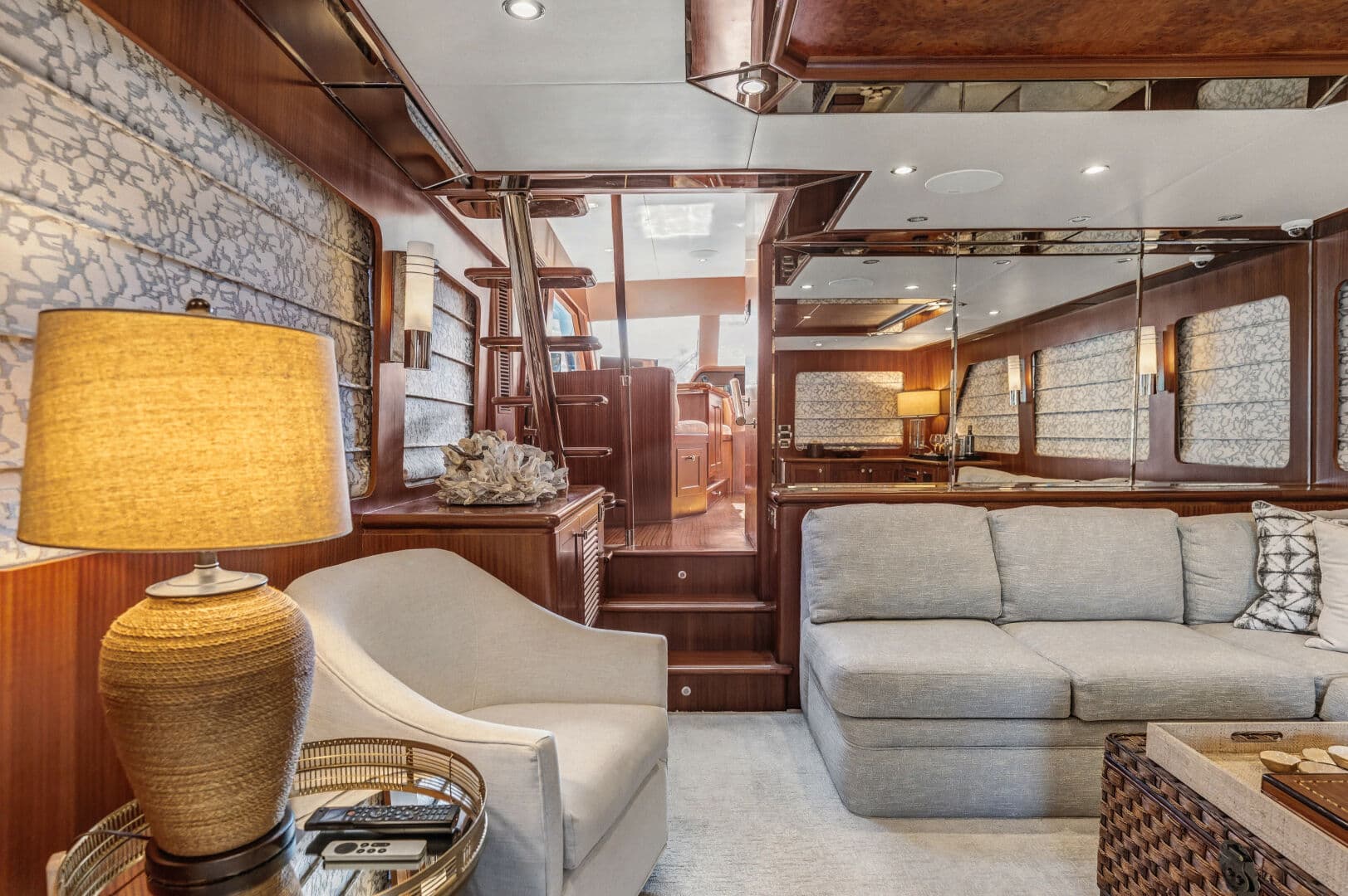 2013 Ocean Alexander 65 Pilothouse — photo 26