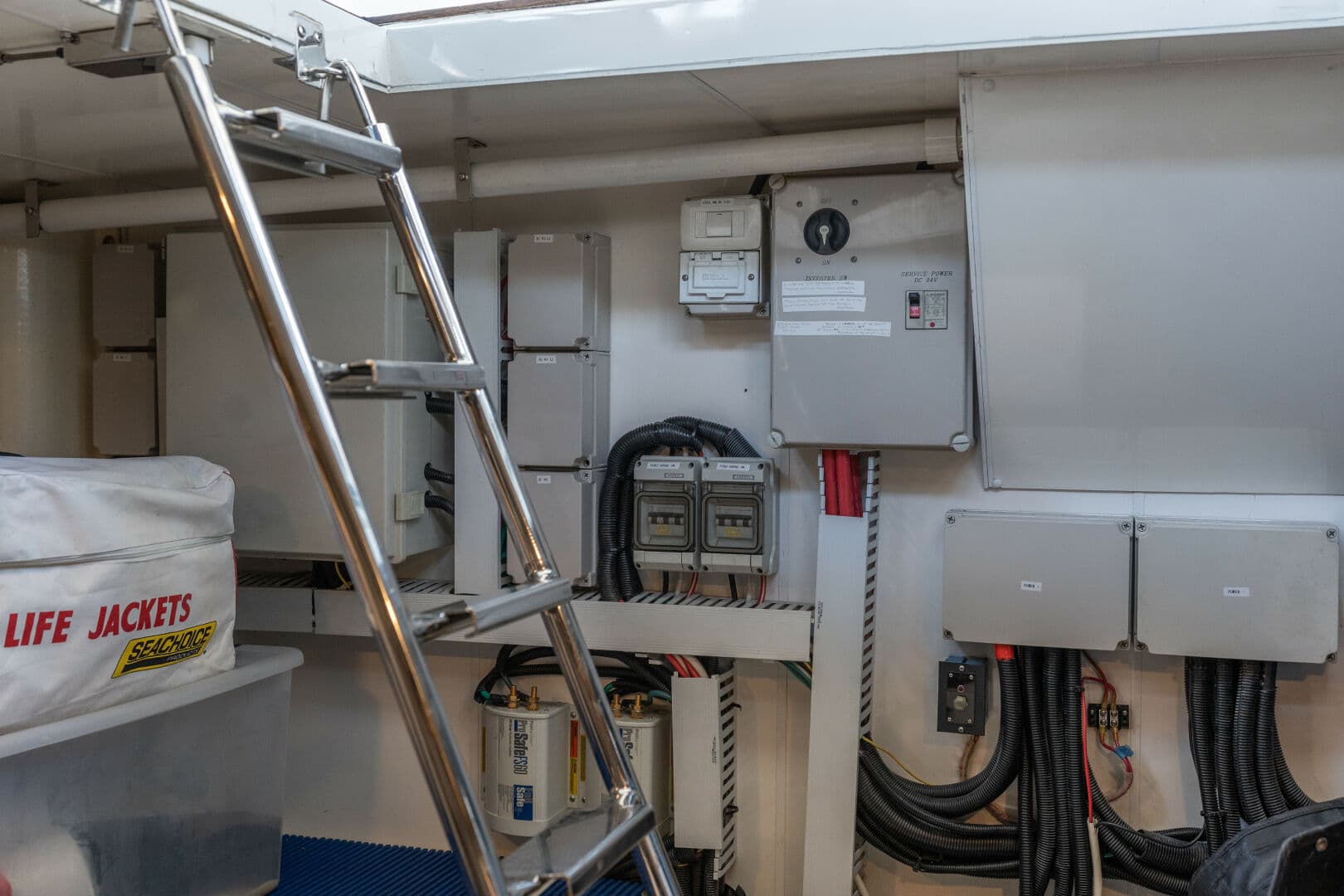 2013 Ocean Alexander 65 Pilothouse — photo 93