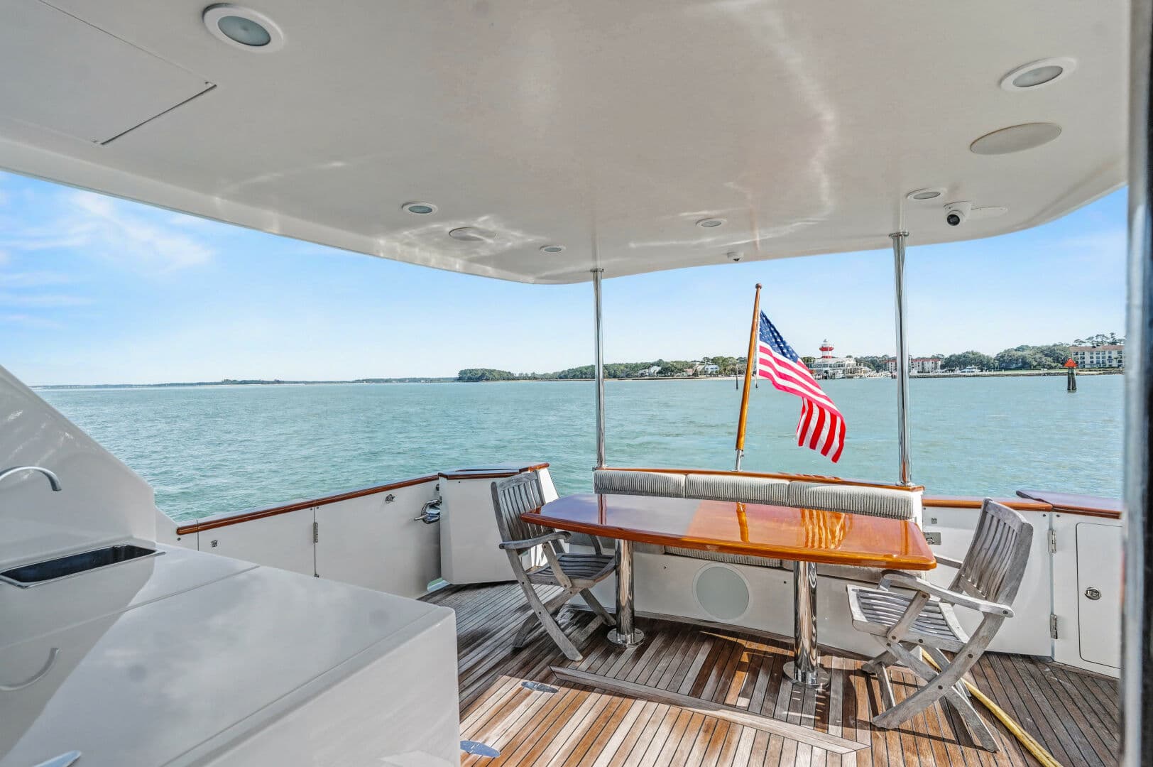 2013 Ocean Alexander 65 Pilothouse — photo 9