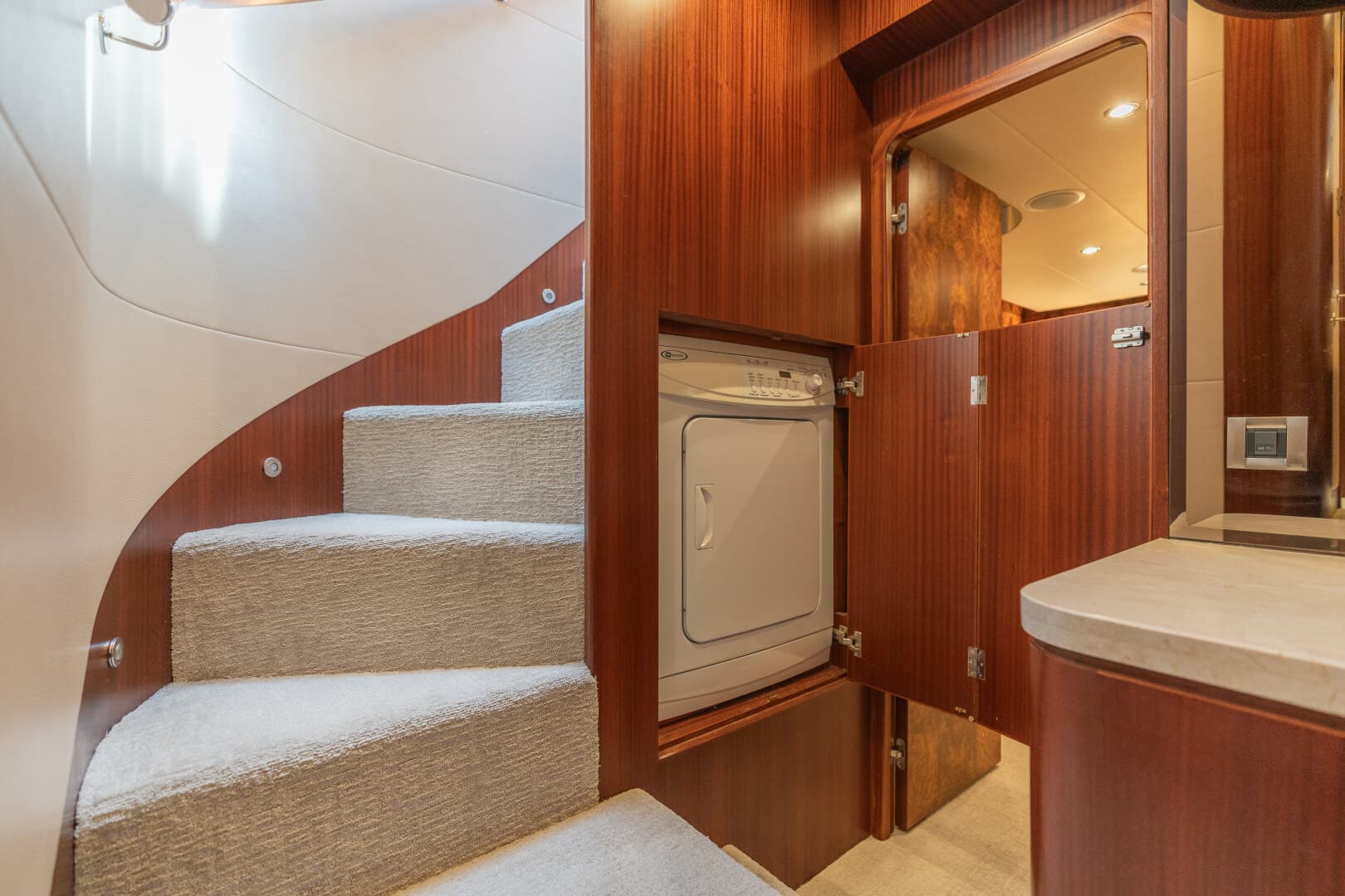 2013 Ocean Alexander 65 Pilothouse — photo 48