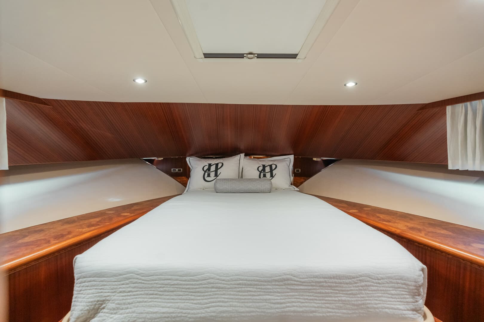 2013 Ocean Alexander 65 Pilothouse — photo 54