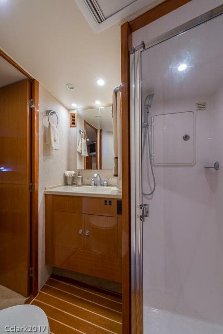 2007 Post 53 Convertible — photo 47