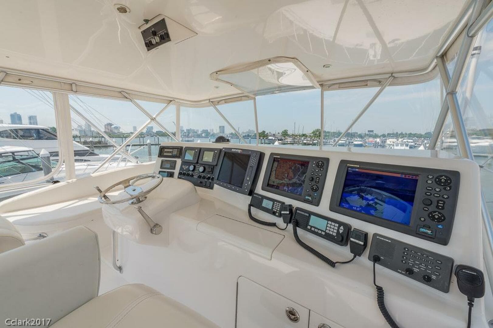 2007 Post 53 Convertible — photo 30