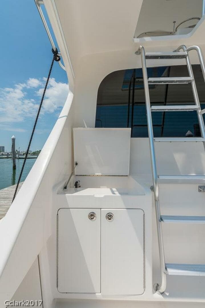 2007 Post 53 Convertible — photo 15