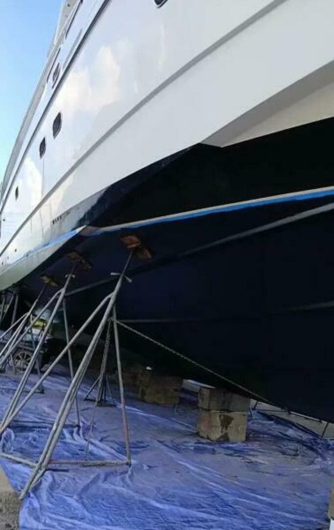 2004 Hargrave Capri Skylounge — photo 77