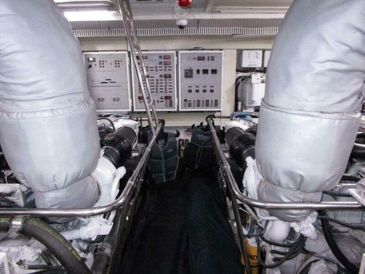 2004 Hargrave Capri Skylounge — photo 64