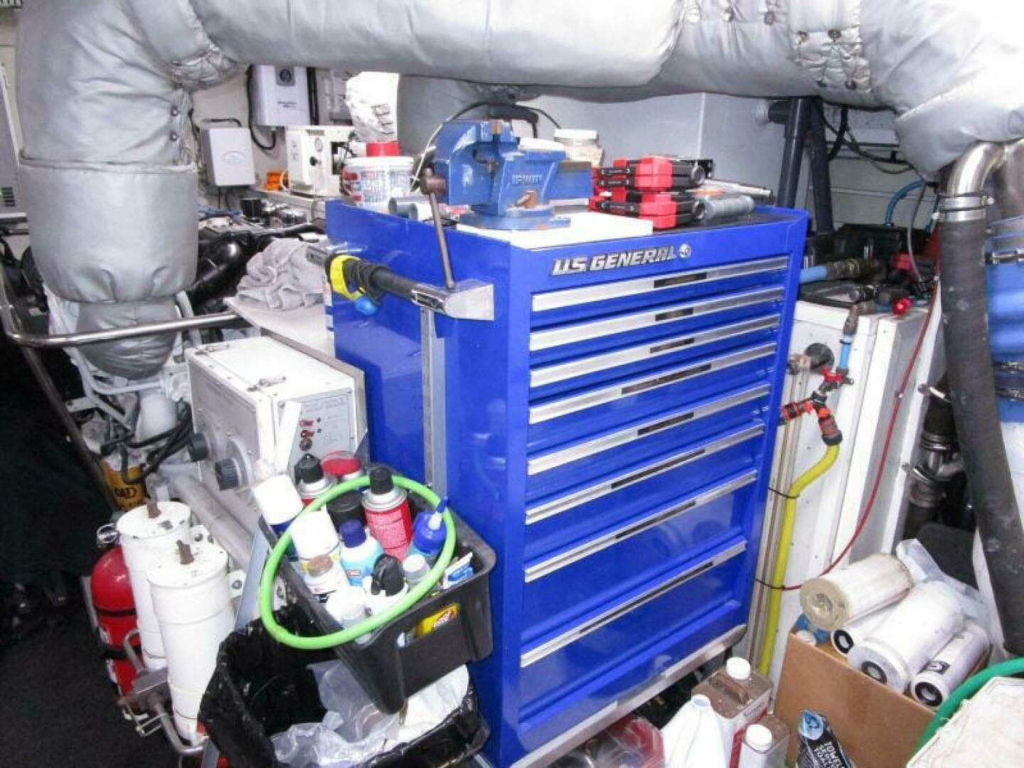 2004 Hargrave Capri Skylounge — photo 65