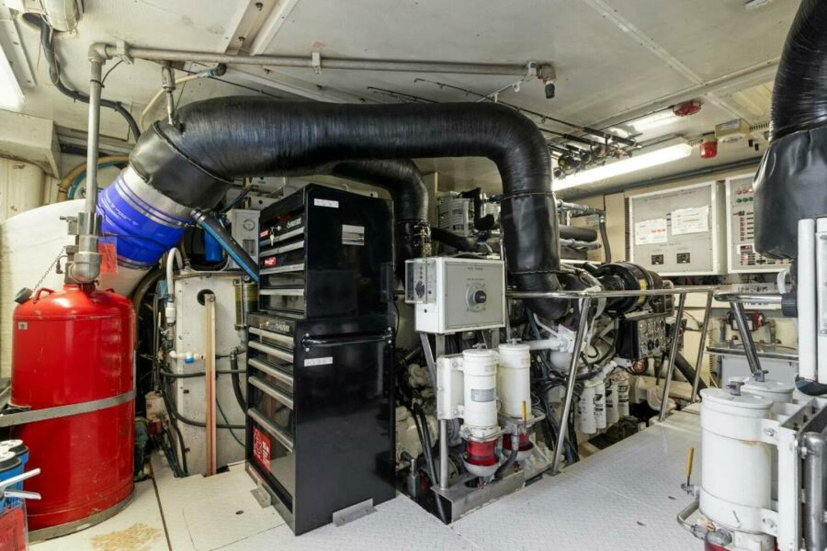 2005 Hargrave Capri Skylounge — photo 66