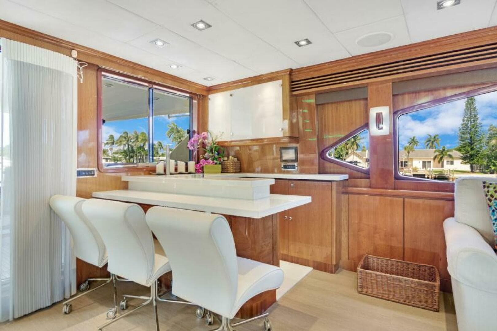 2005 Hargrave Capri Skylounge — photo 6