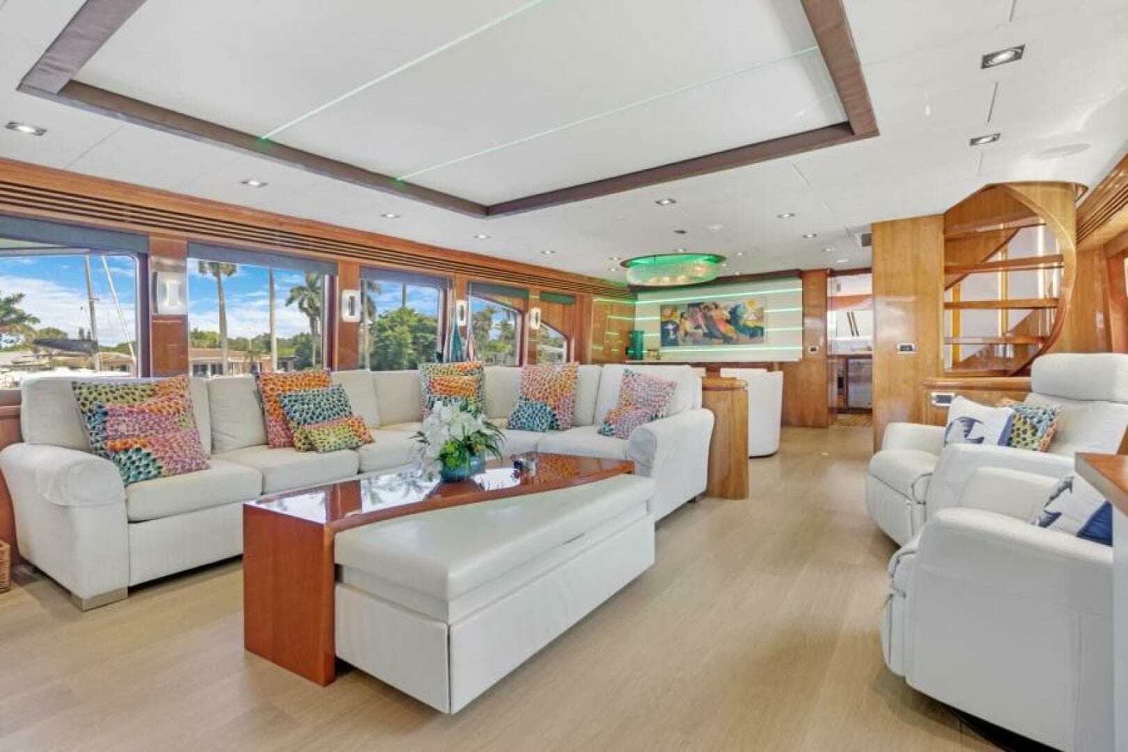 2005 Hargrave Capri Skylounge — photo 4