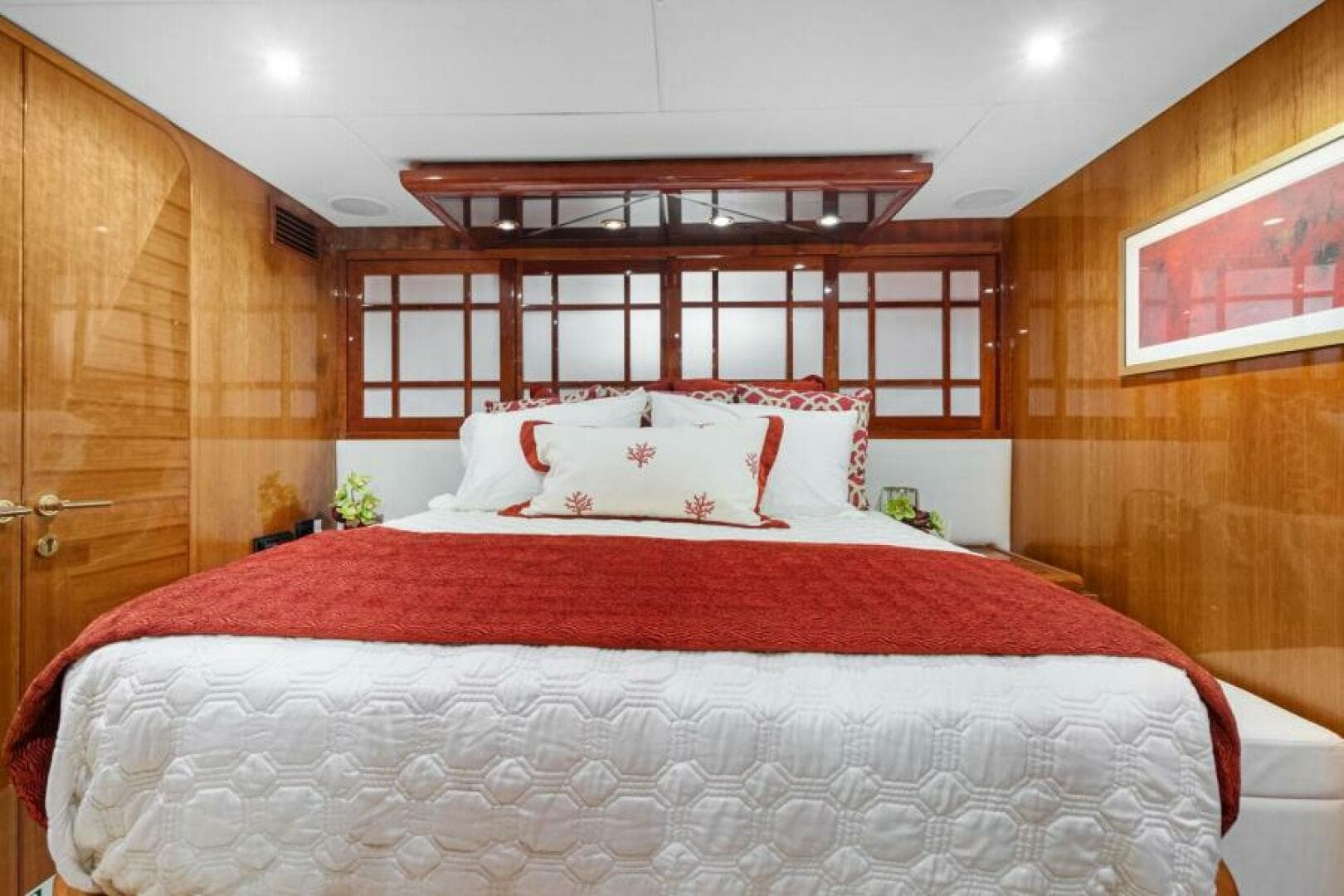 2005 Hargrave Capri Skylounge — photo 41