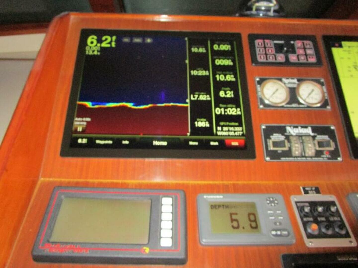 1986 Burger Flush Deck With Flybridge — photo 3