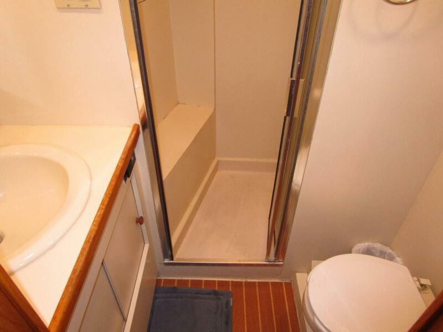 1986 Burger Flush Deck With Flybridge — photo 73