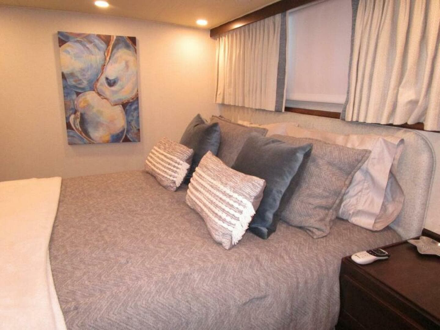 1986 Burger Flush Deck With Flybridge — photo 37