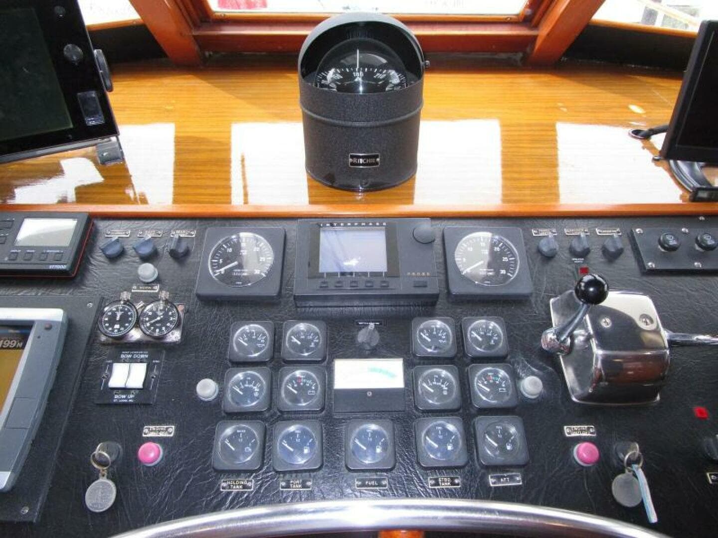 1973 Matthews Voyager — photo 4