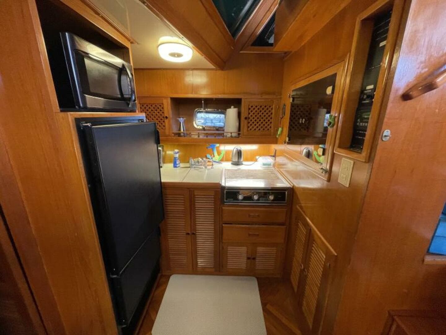 1987 Heritage East 40 Sundeck — photo 15