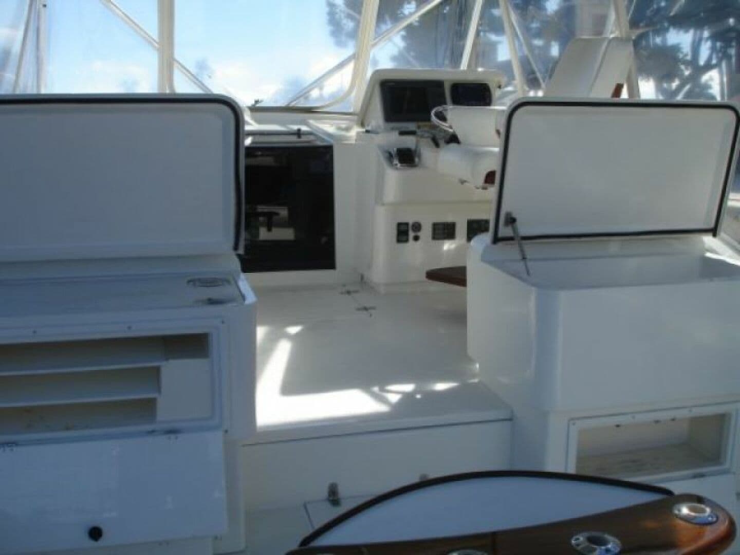 2002 Stolper 35 Express — photo 6