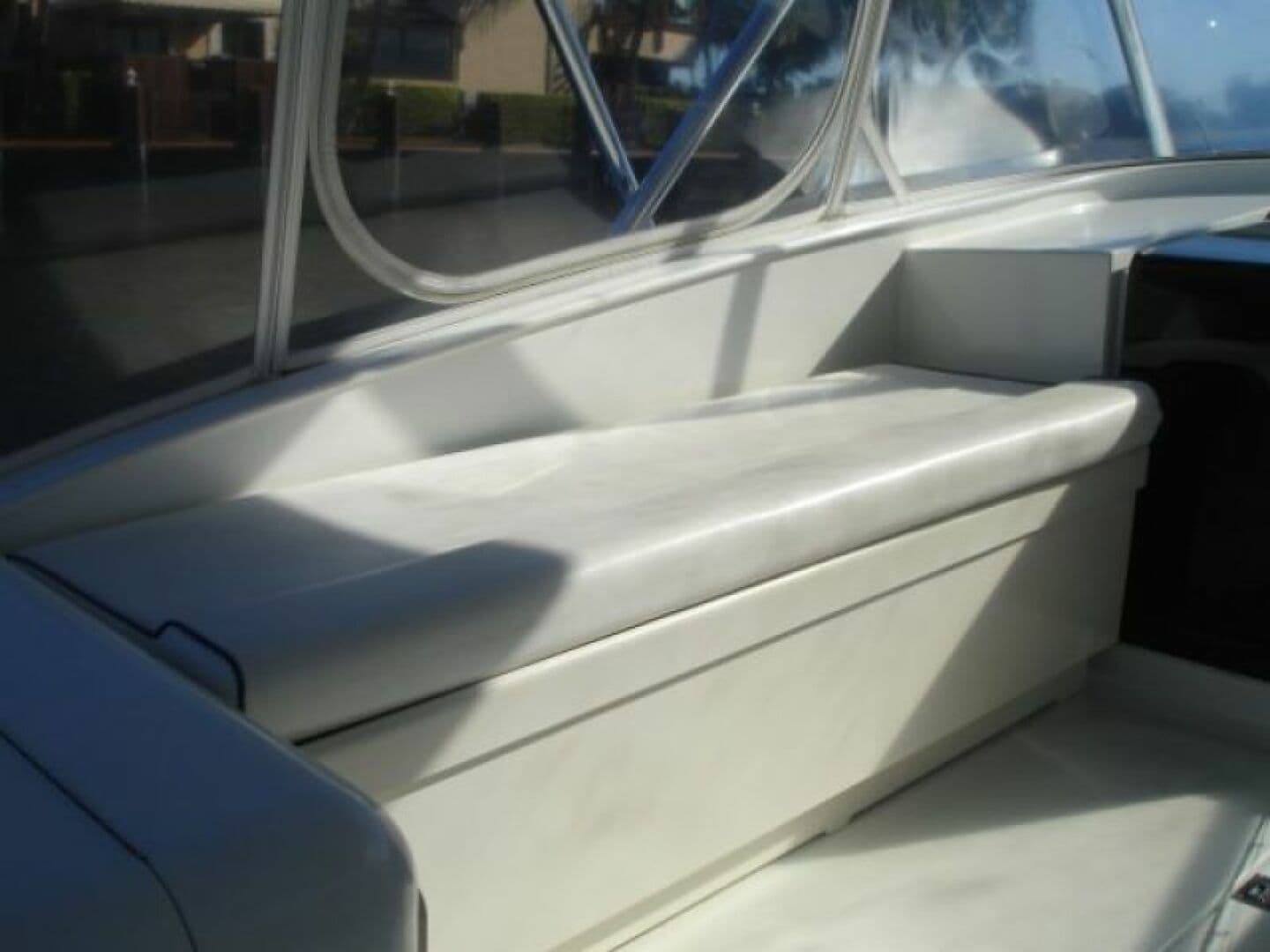 2002 Stolper 35 Express — photo 7