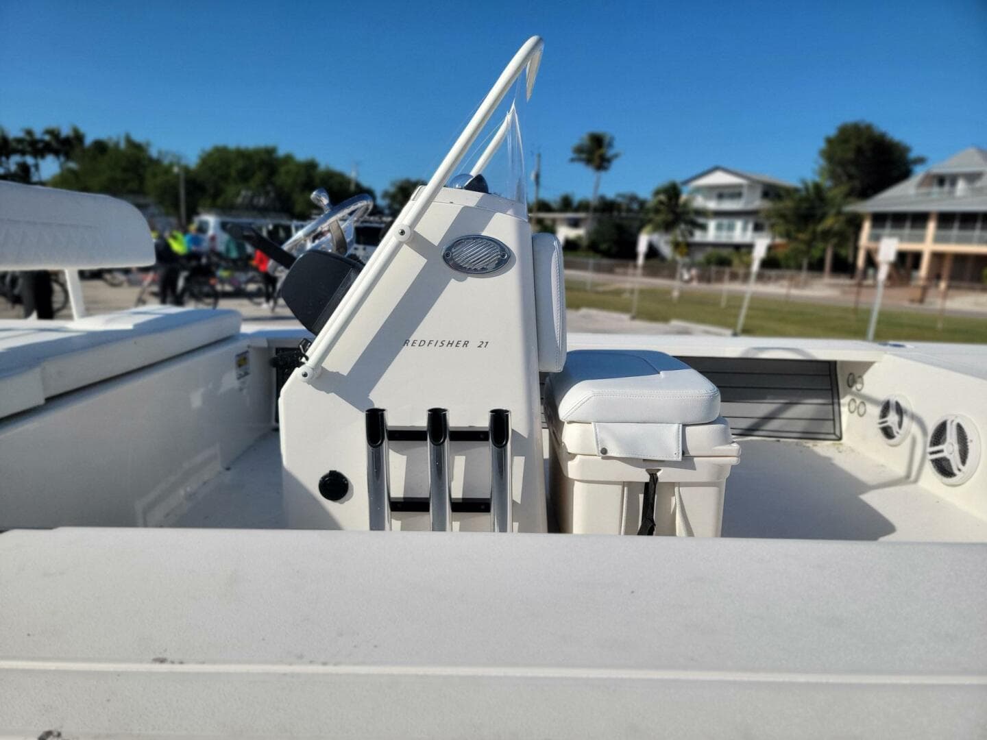 2021 Hewes Redfisher 21 — photo 26