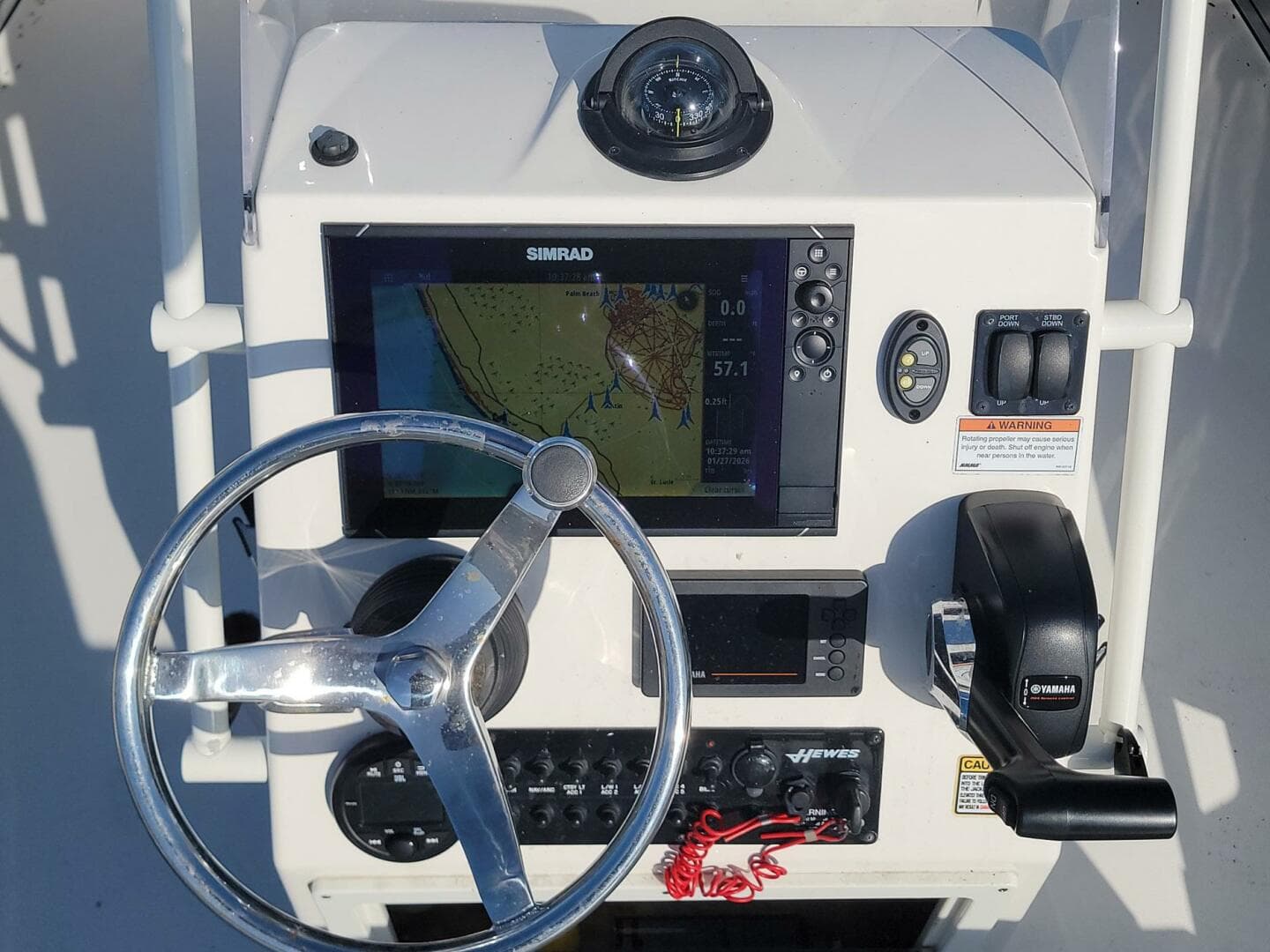 2021 Hewes Redfisher 21 — photo 17