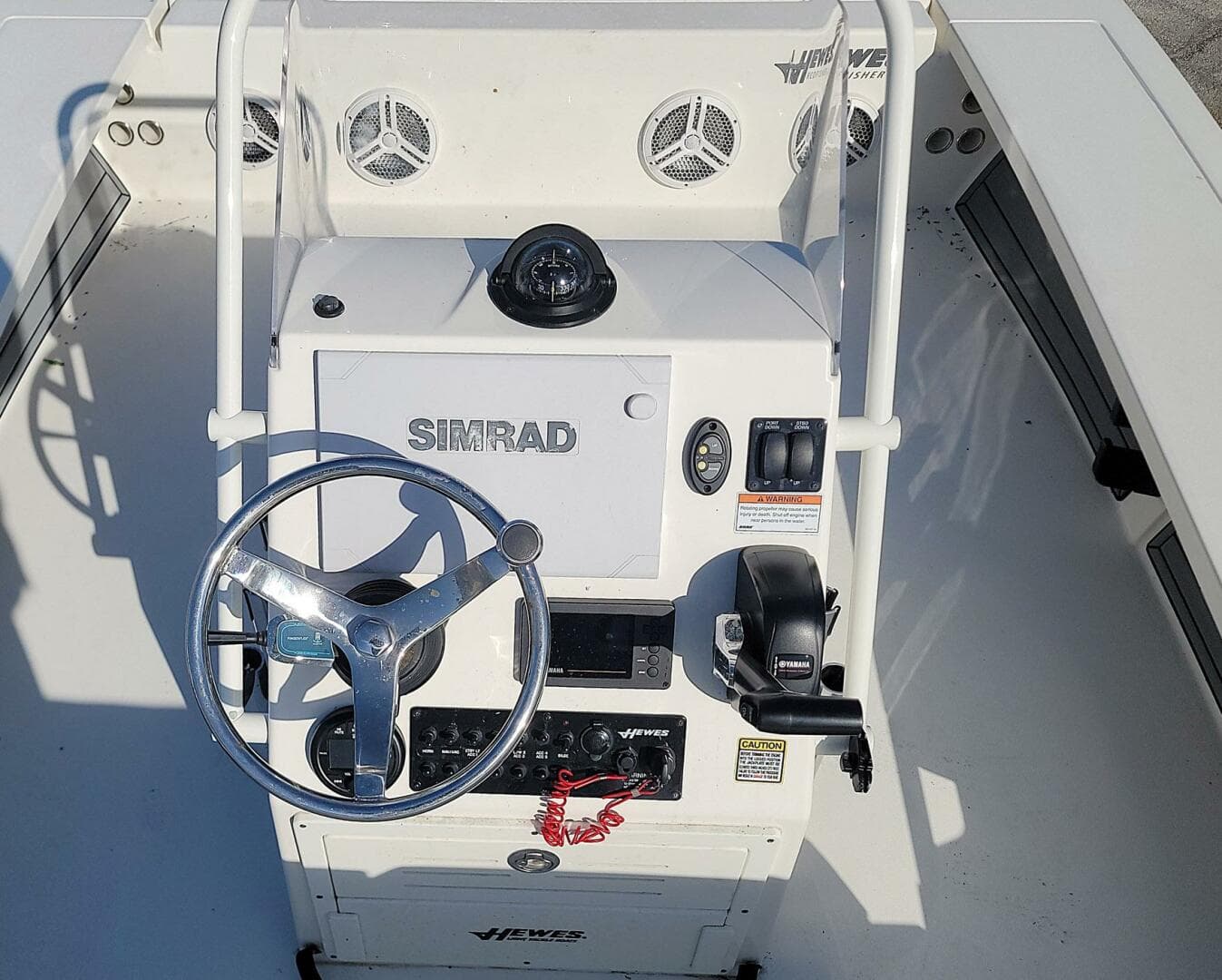 2021 Hewes Redfisher 21 — photo 16