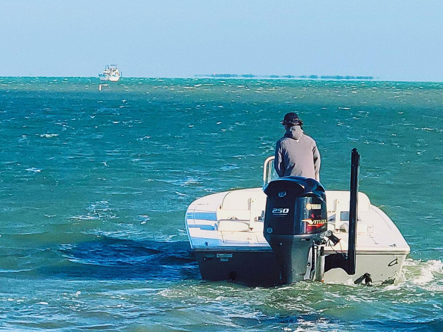 2021 Hewes Redfisher 21 — photo 31