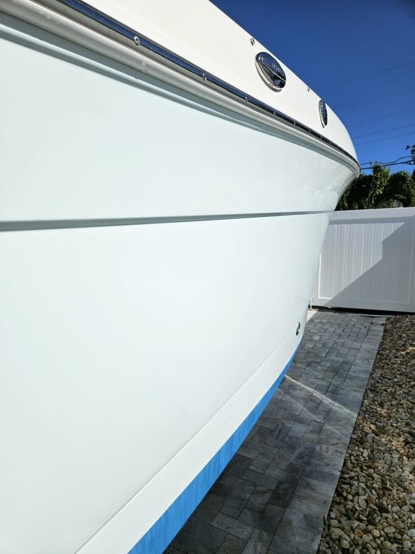 2017 Robalo — photo 7