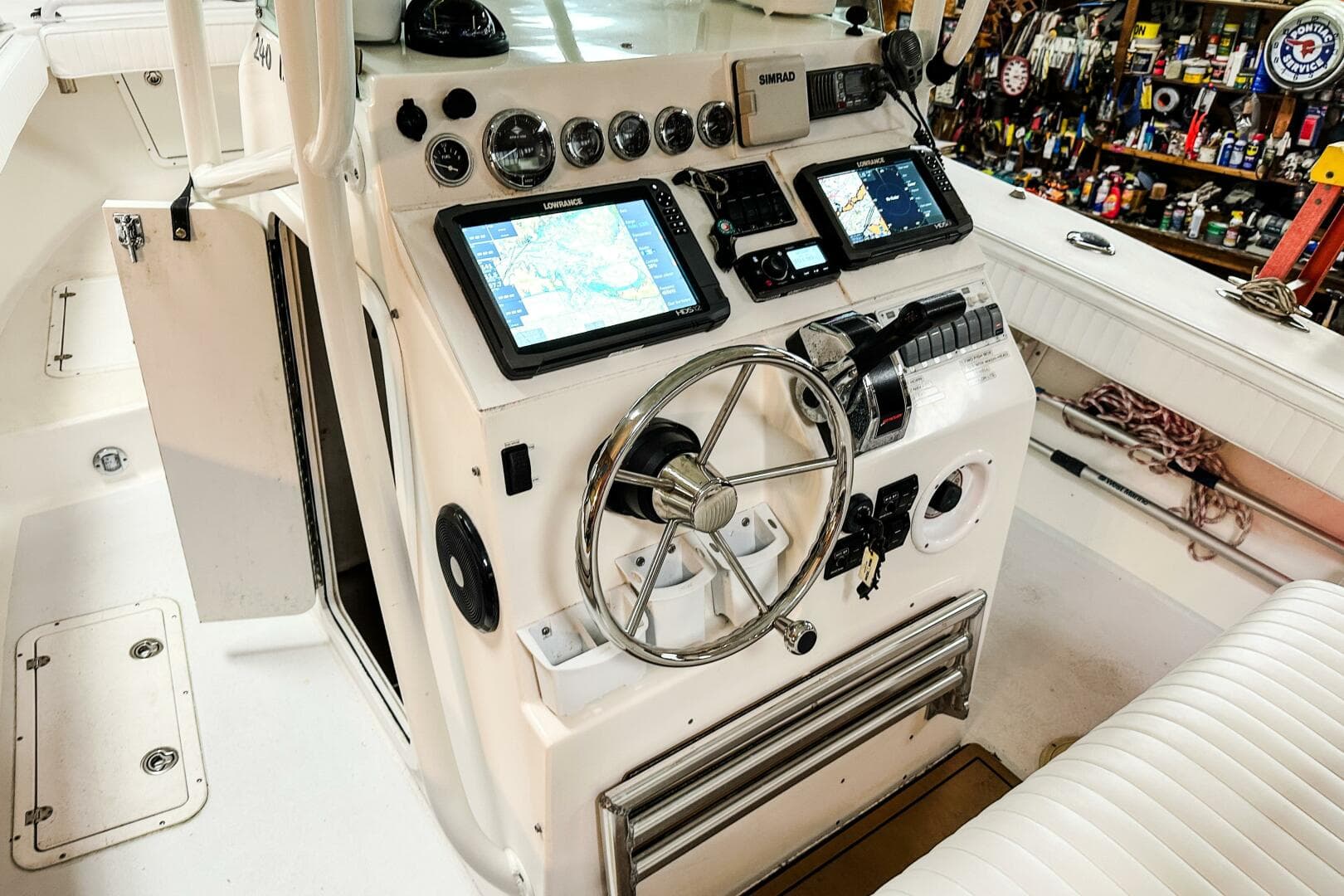 2009 Blue Fin — photo 29