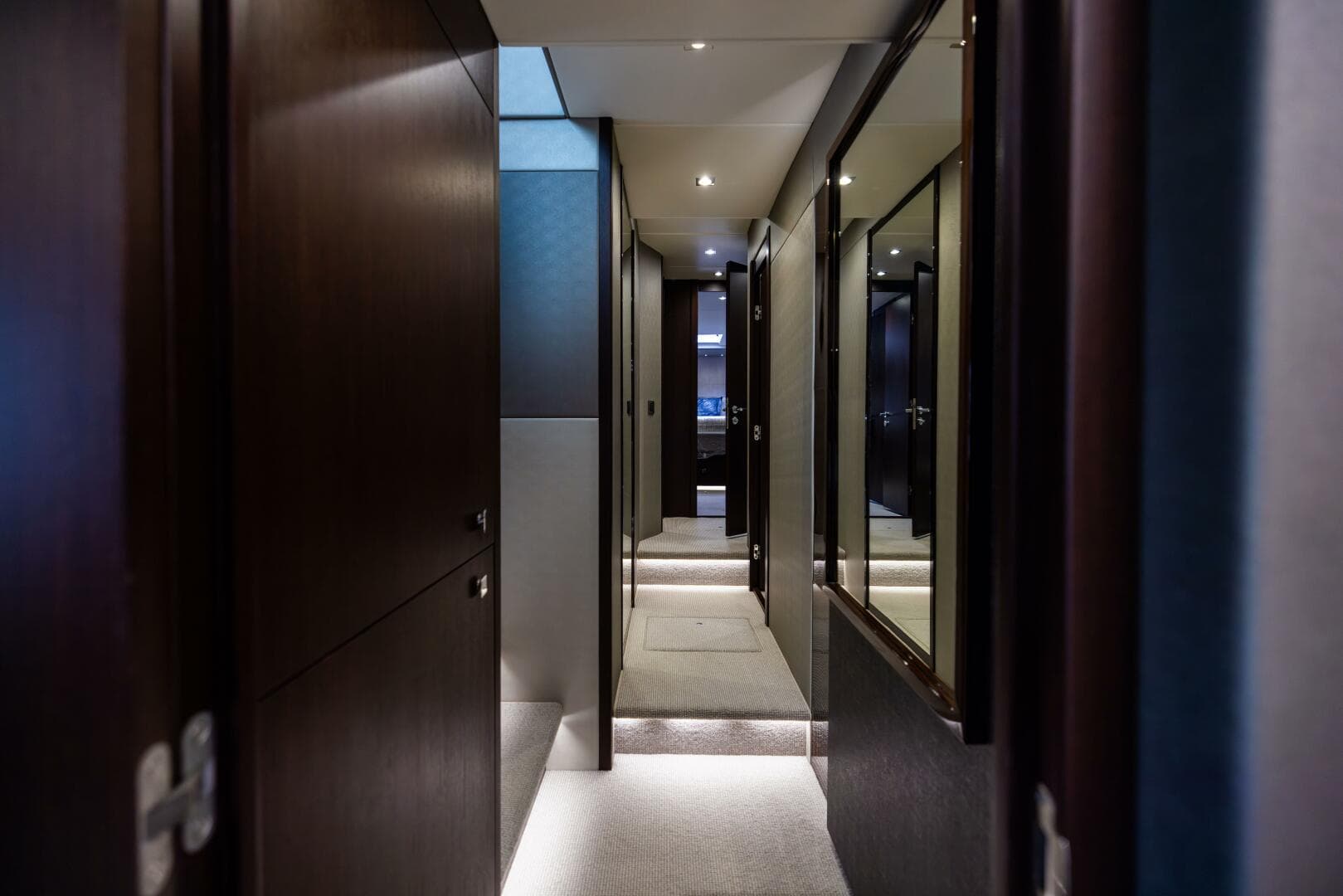 2019 Sunseeker 76 — photo 43