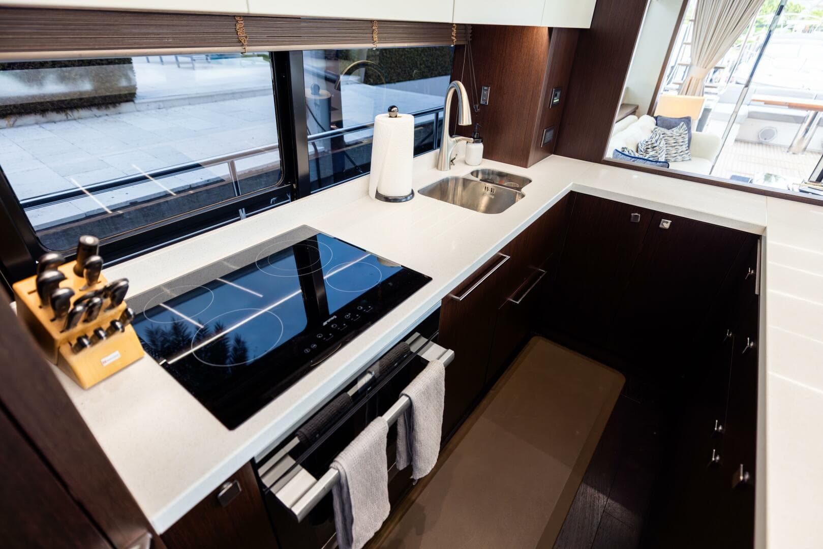 2019 Sunseeker 76 — photo 26