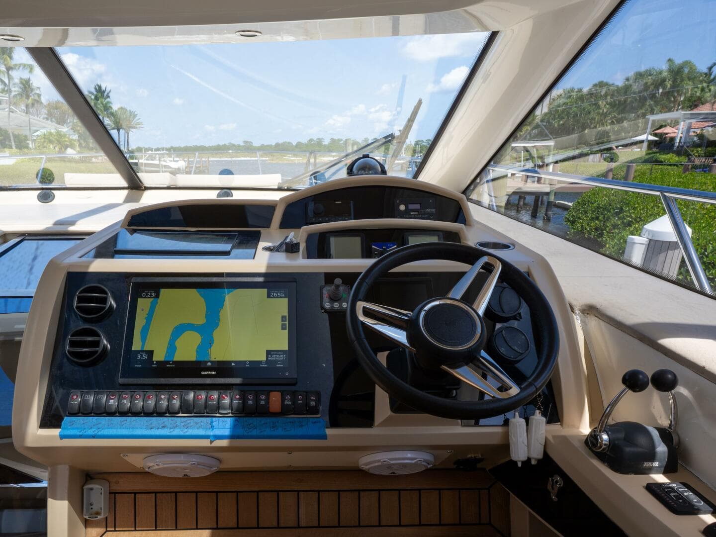 2008 Princess V53 — photo 8