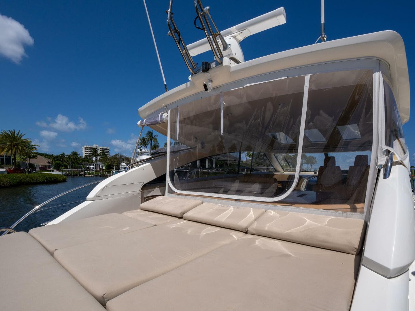 2008 Princess V53 — photo 15