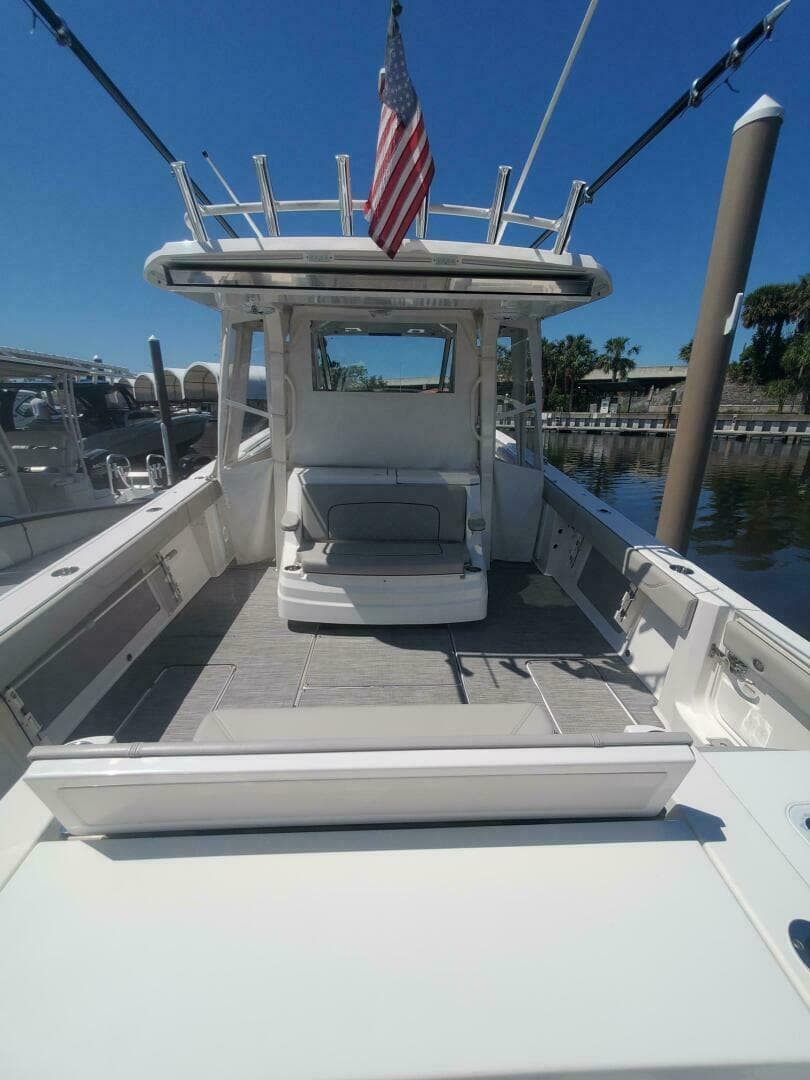 2023 Pursuit S 378 Sport — photo 16