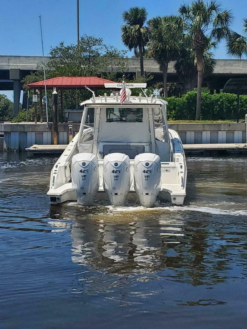 2023 Pursuit S 378 Sport — photo 4