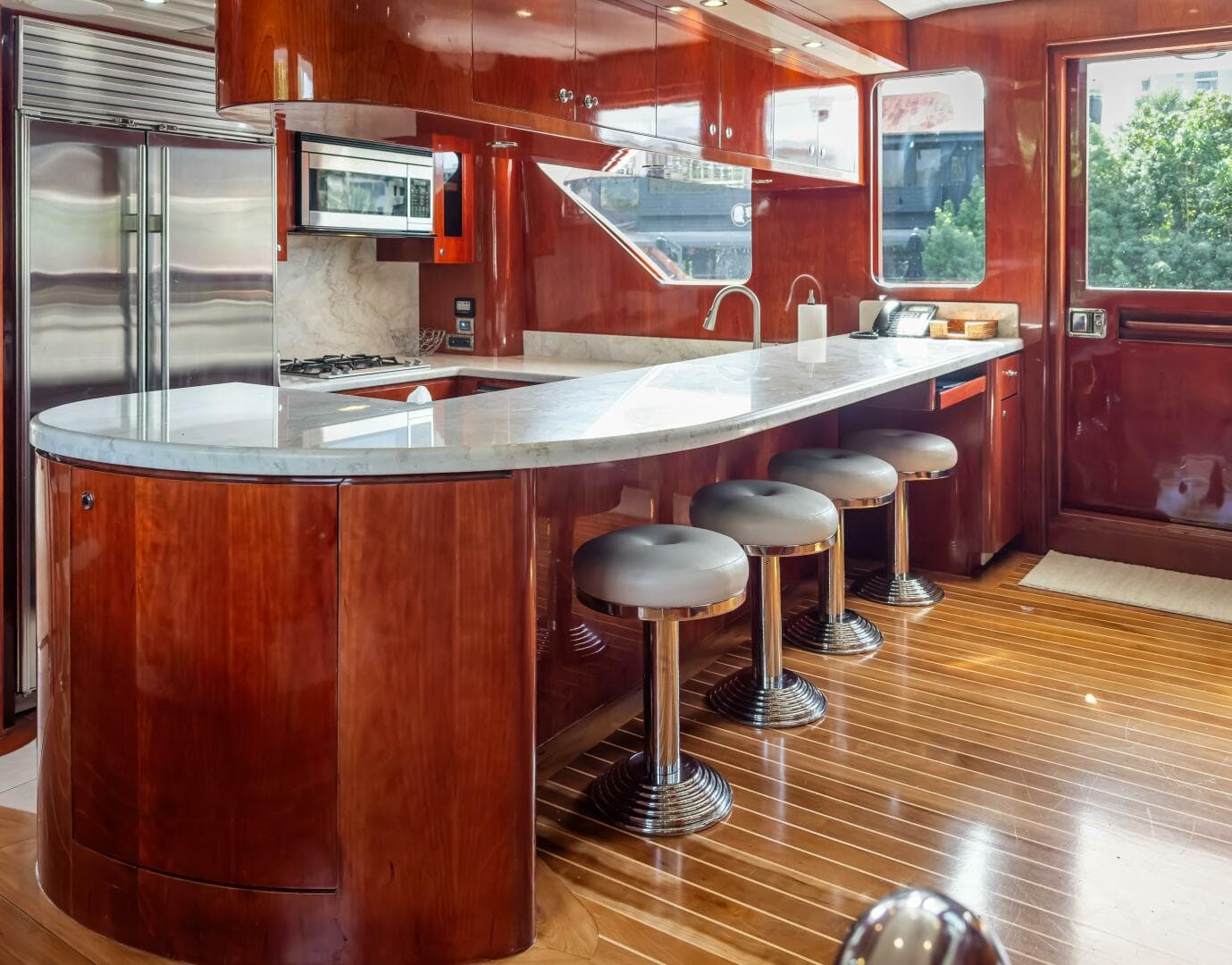 2005 Ocean Alexander — photo 8