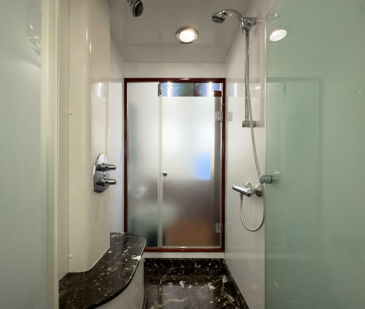 2005 Ocean Alexander — photo 117