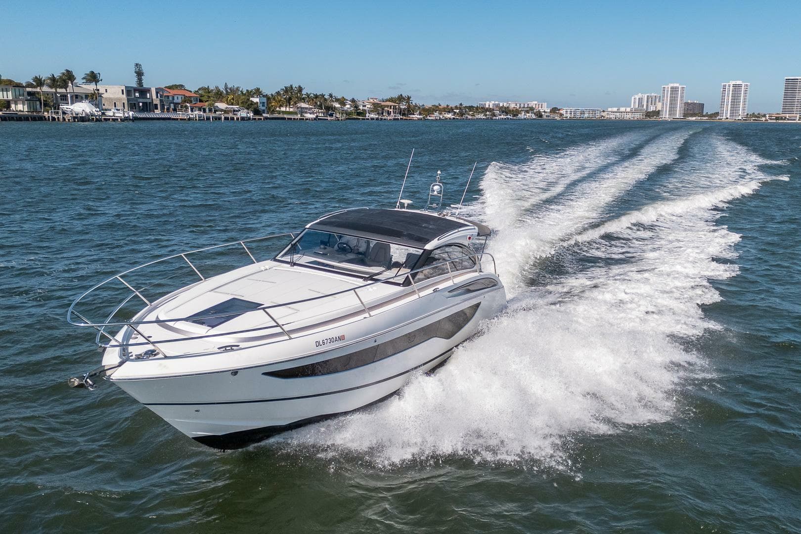 2021 Princess V40 — photo 48