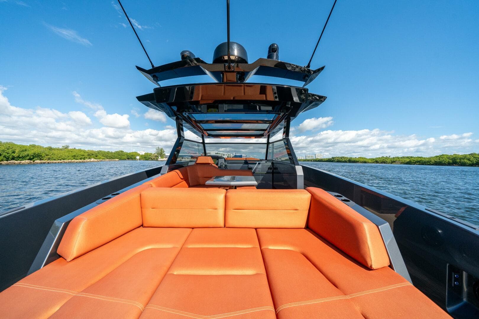 2022 Vanquish Yachts Vq 45 — photo 14