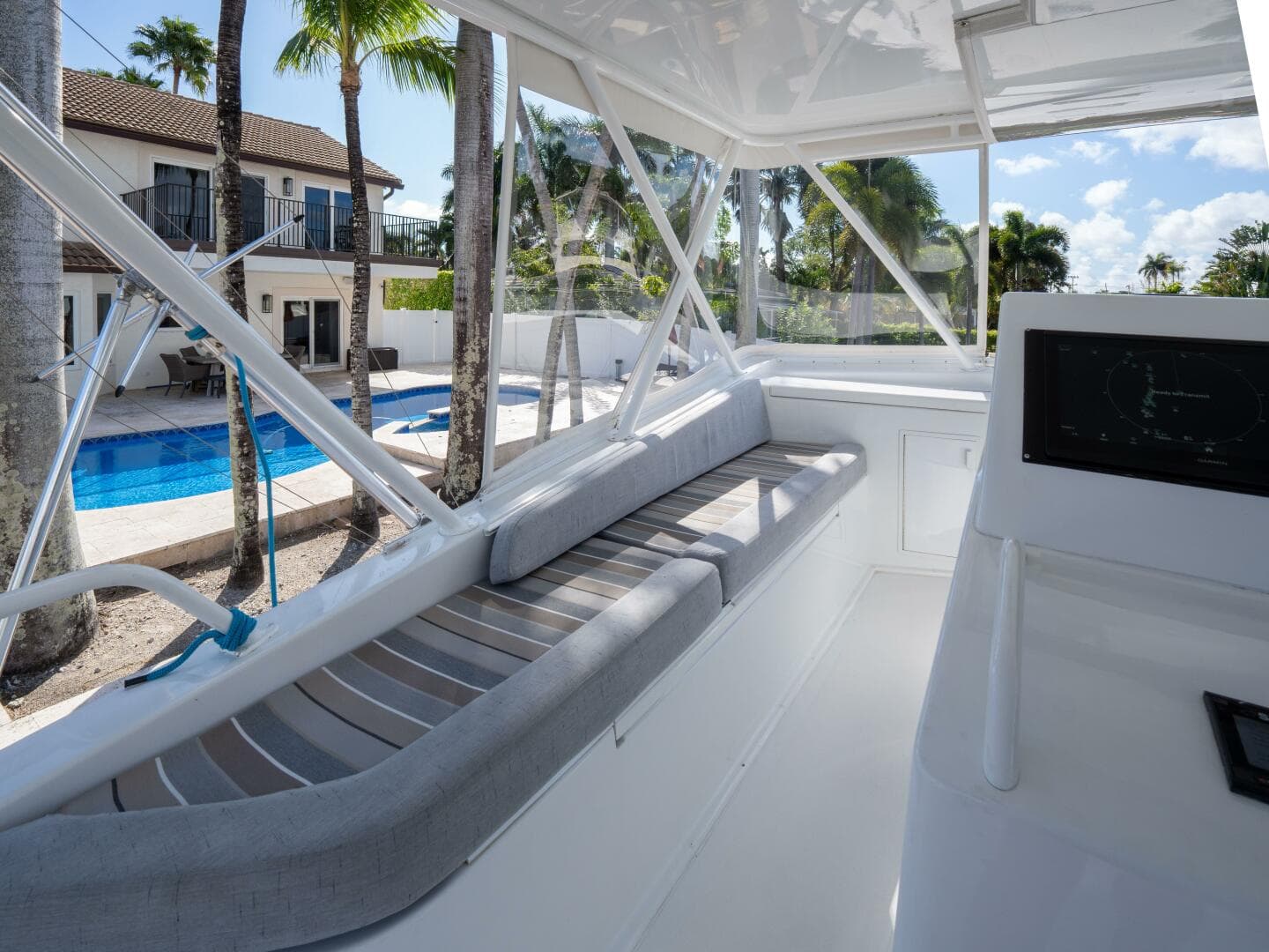 1998 Viking 58 Convertible — photo 57