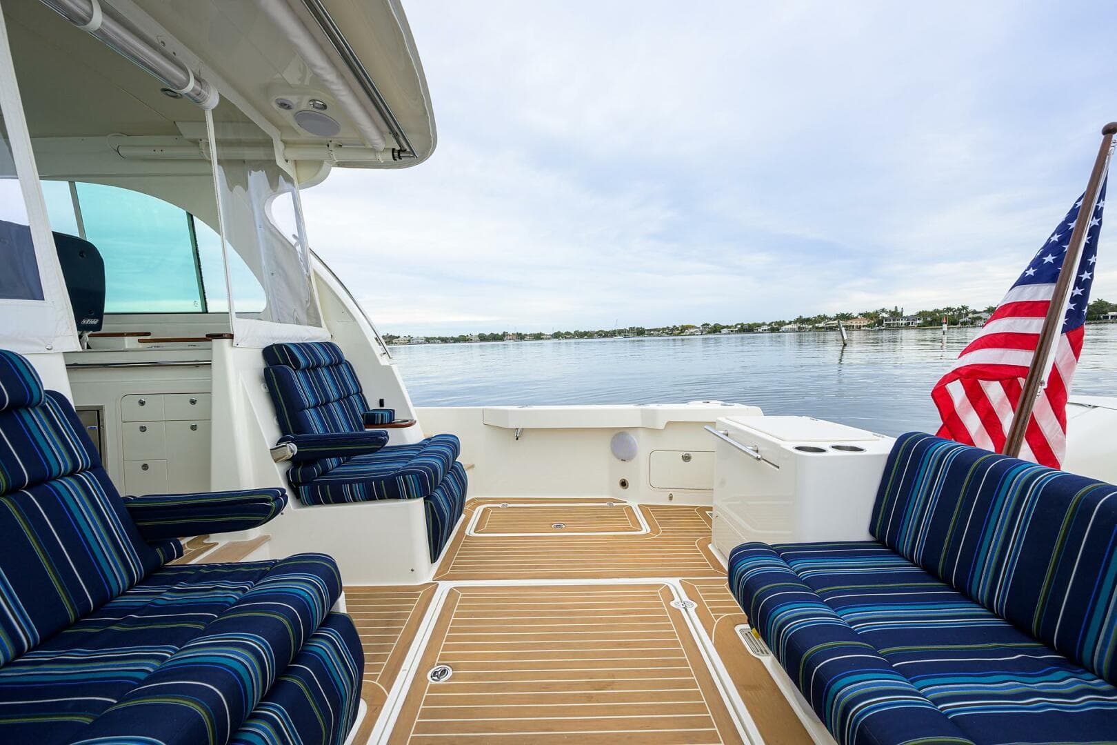 2022 Hinckley 40X — photo 14